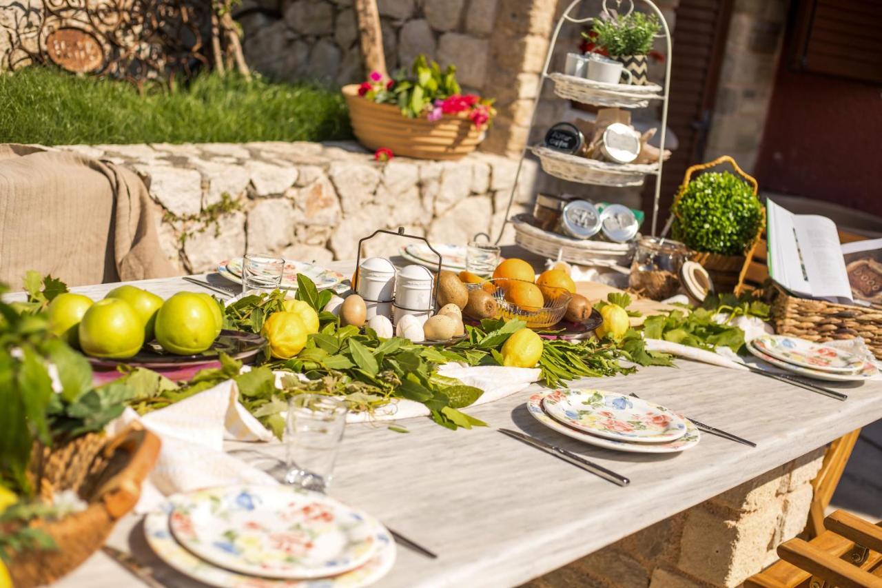Emarmene With Private Pool Near Rhodes Town & Airport * Koskinou (Rhodes)