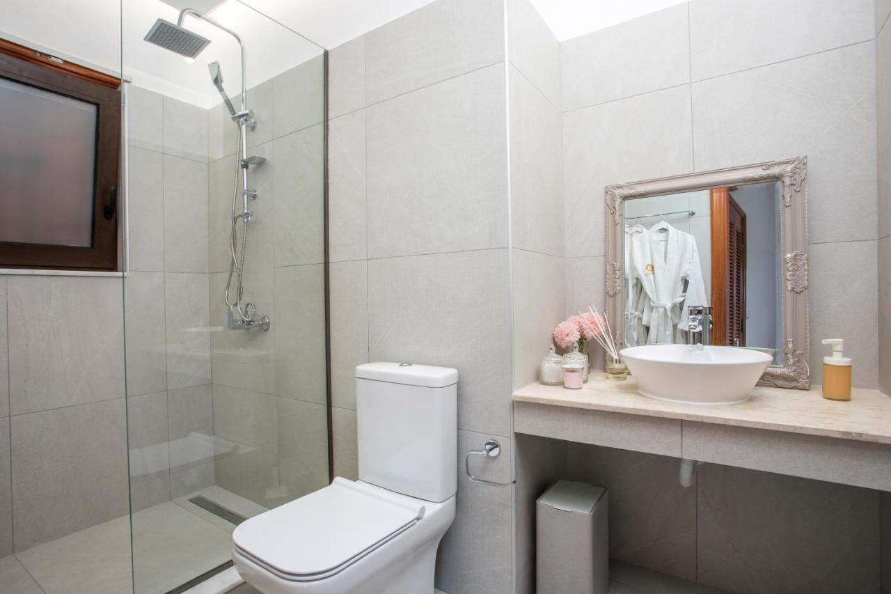 Emarmene With Private Pool Near Rhodes Town & Airport
