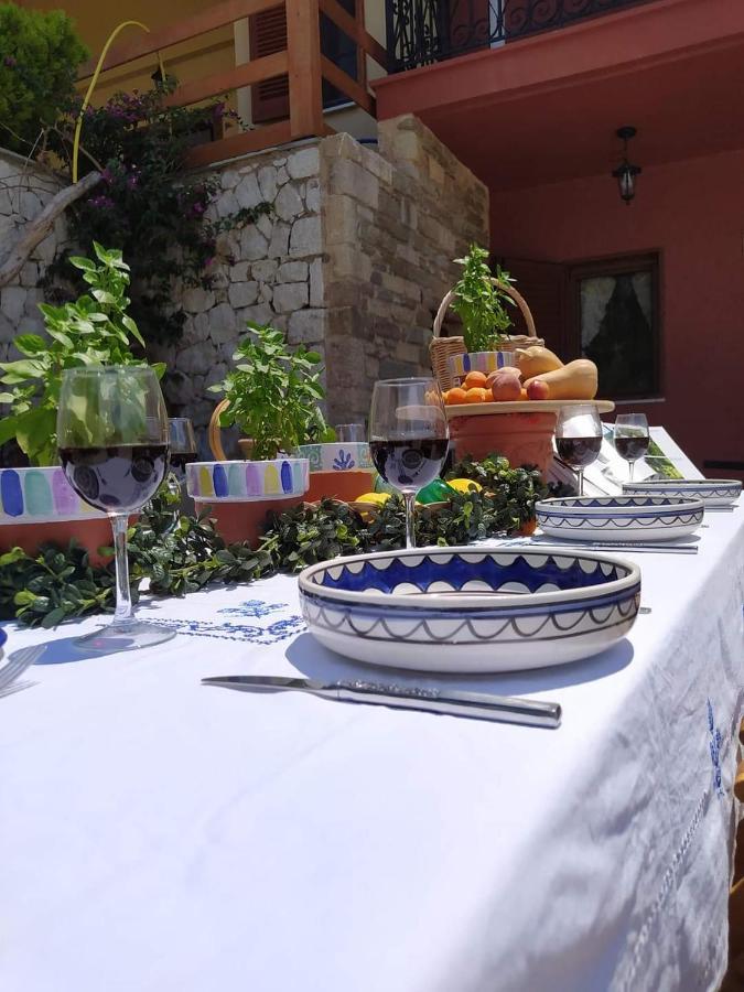 Emarmene With Private Pool Near Rhodes Town & Airport Holiday home *